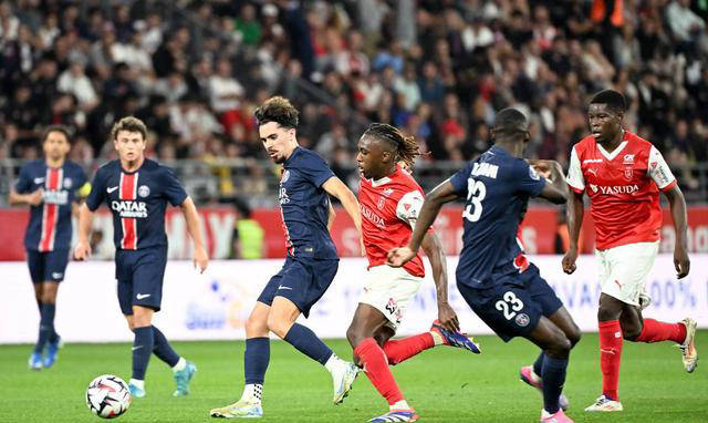 斯特拉斯堡被梅斯逼平，保级形势略显不利